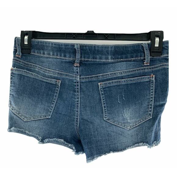 Mudd Girls Stretch Embroidered Patch Cutoff Hem Denim Distressed Shorts Size 16 - Picture 2 of 9
